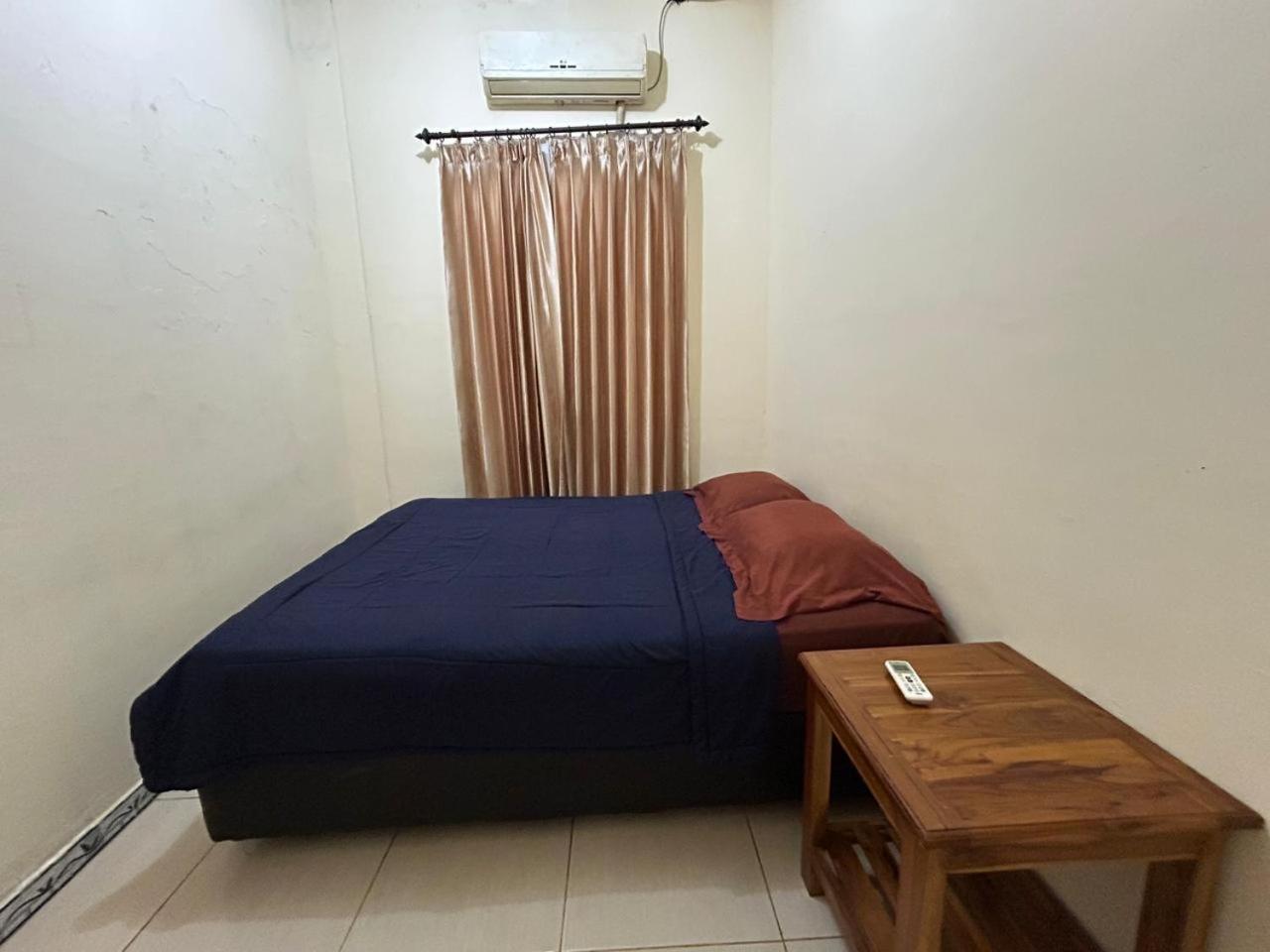 Four-G Home Stay & Komodo Tour Labuan Bajo Exterior foto